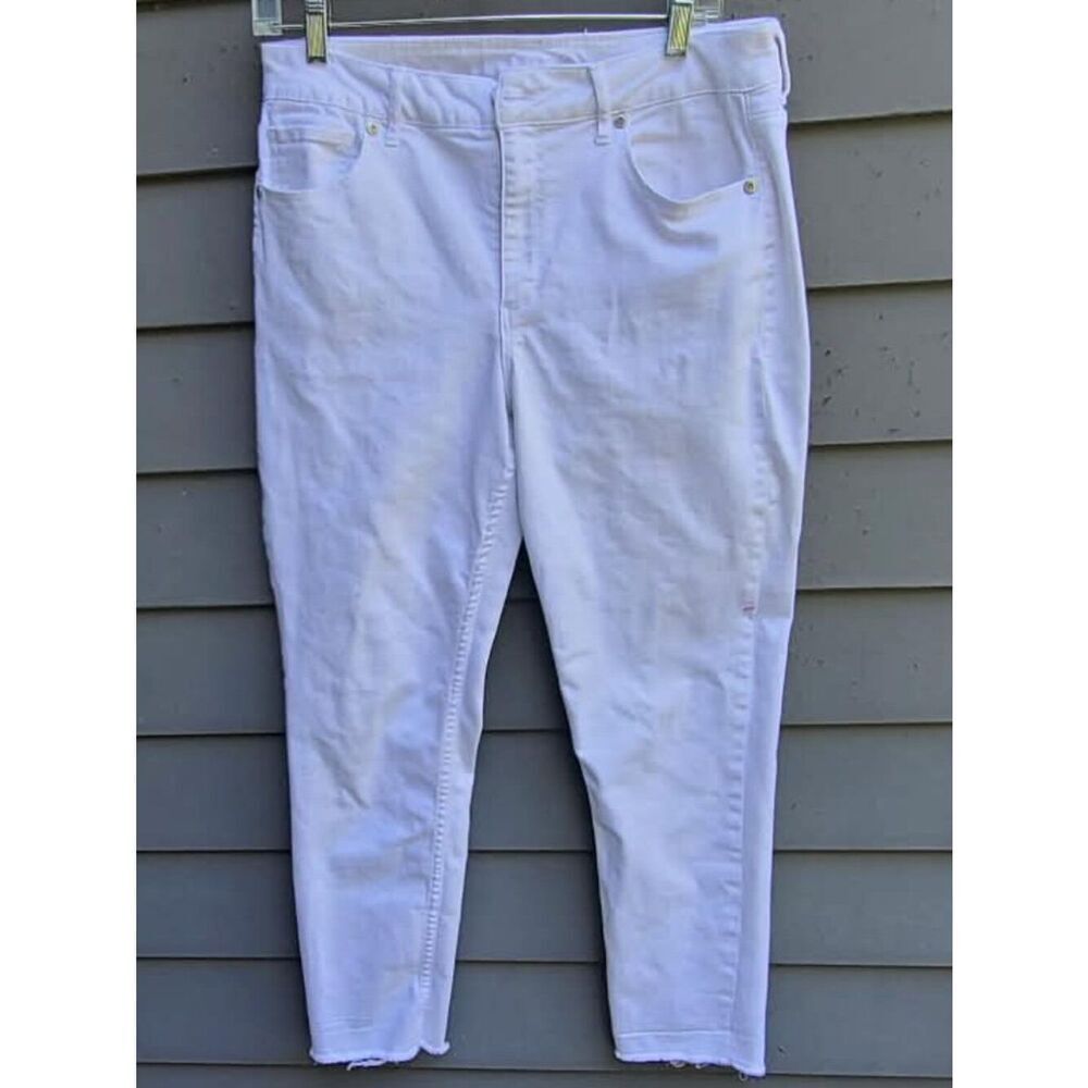 Maurices White High Rise Jeans size 11/12
